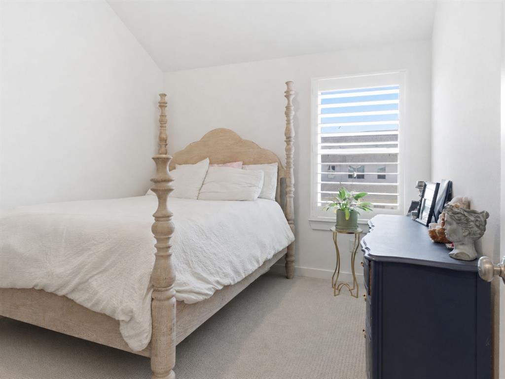 13817 Makers Way Property Photo 4
