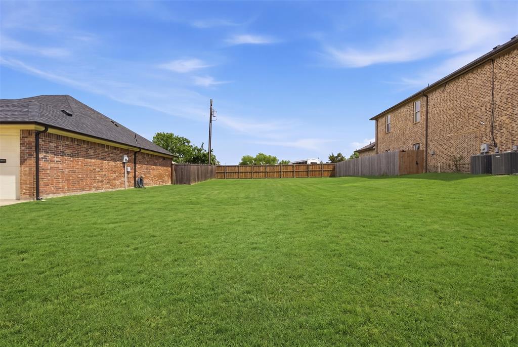 671 Tubbs Road Property Photo 1