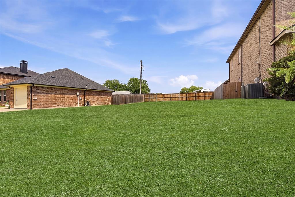 671 Tubbs Road Property Photo 2