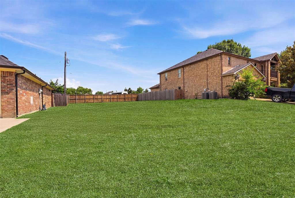 671 Tubbs Road Property Photo 3