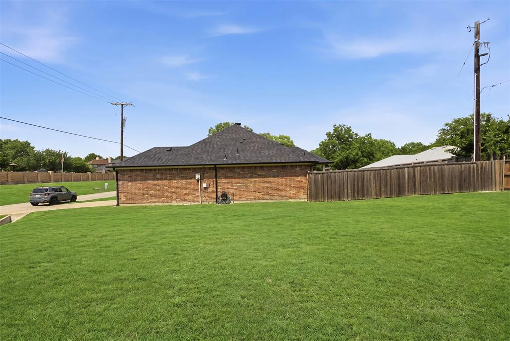 671 Tubbs Road Property Photo 4