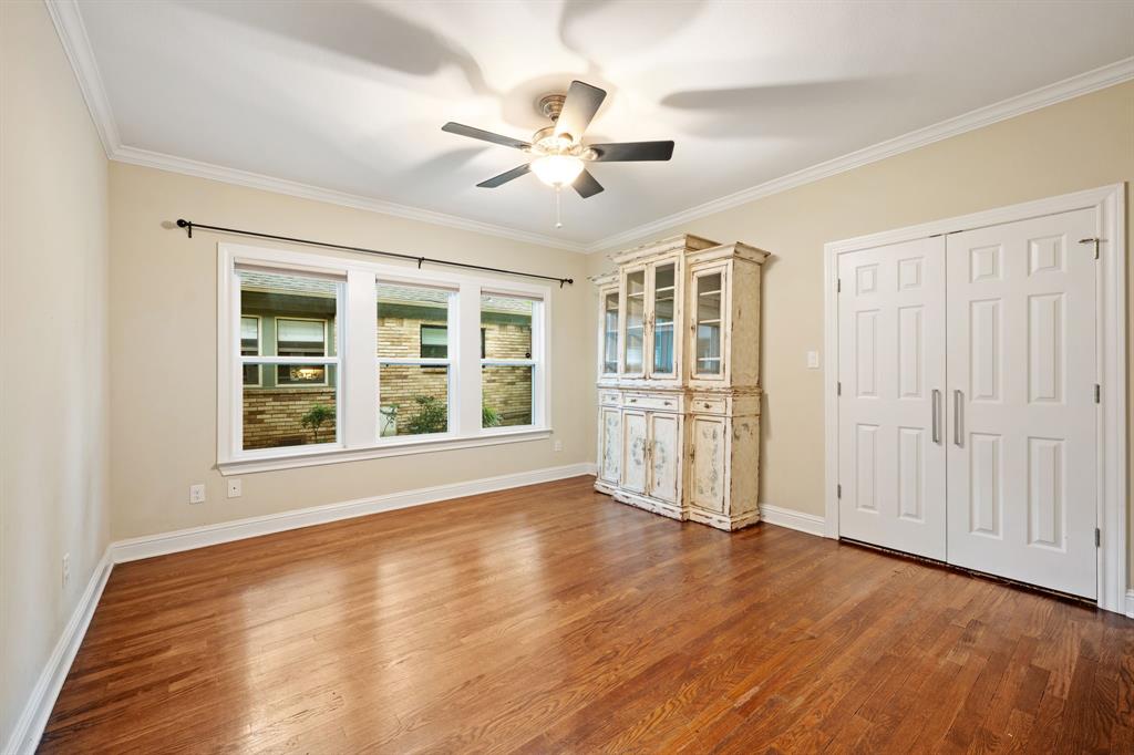 1119 N Winnetka Avenue Property Photo 28