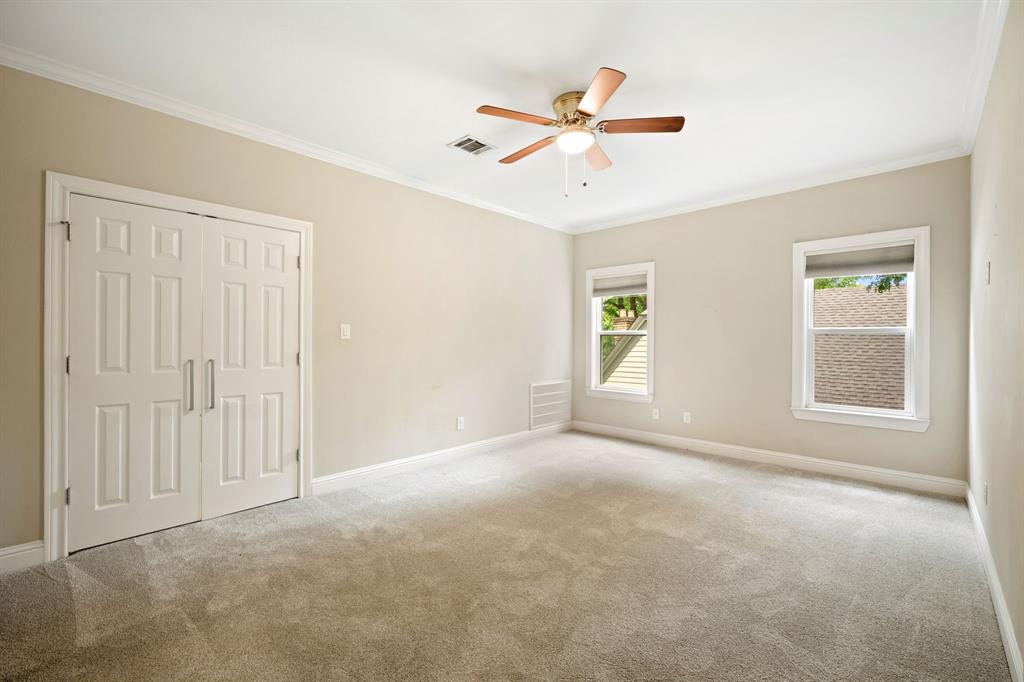 1119 N Winnetka Avenue Property Photo 29