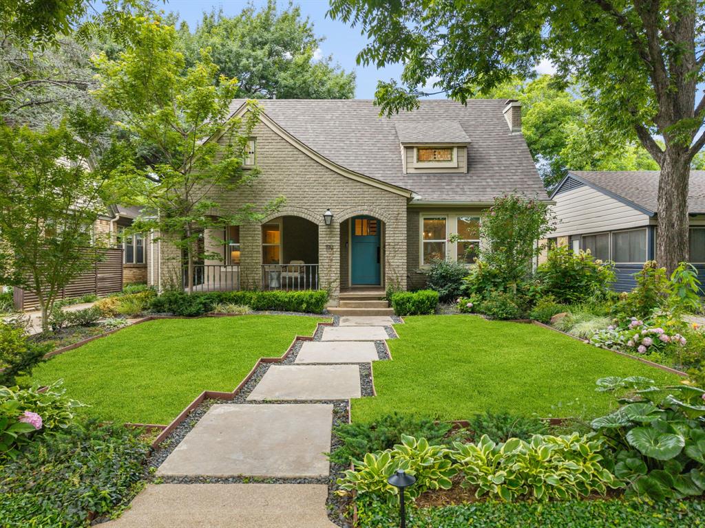 1119 N Winnetka Avenue Property Photo 39