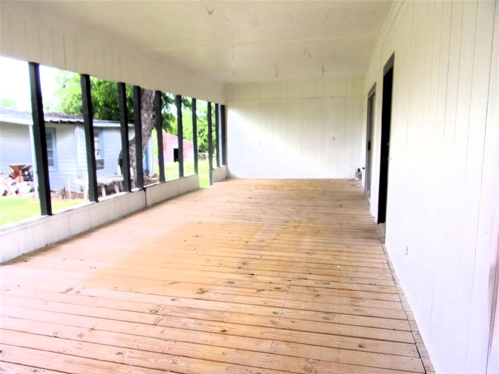 355 County Road 104 Property Photo 6