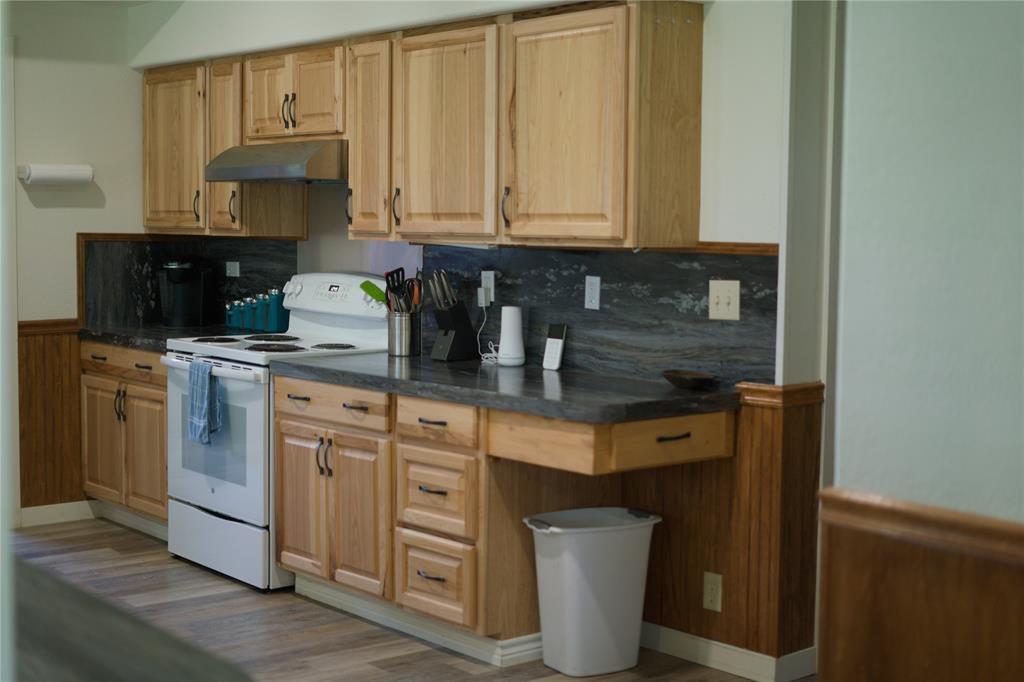 355 County Road 104 Property Photo 24