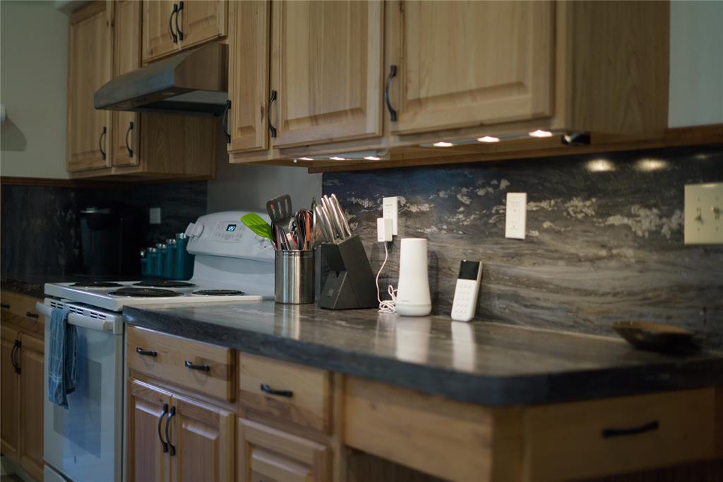 355 County Road 104 Property Photo 25