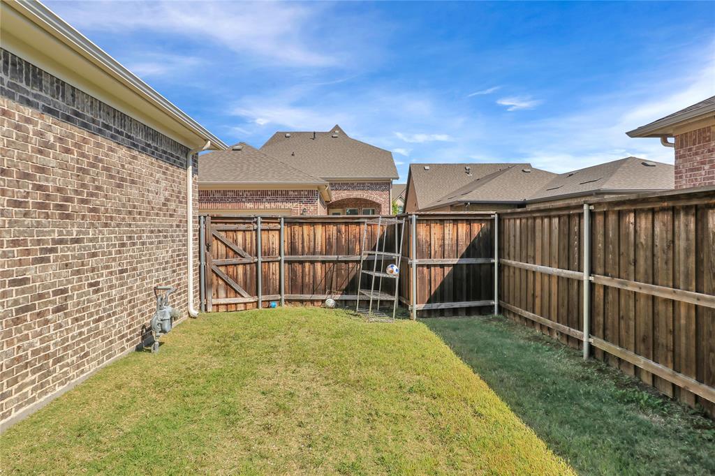 4209 Whispering Willow Way Property Photo 29