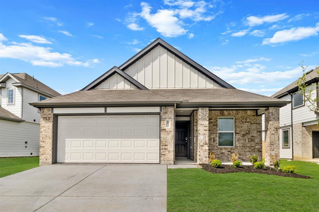 10632 Stag Lane Property Photo 1