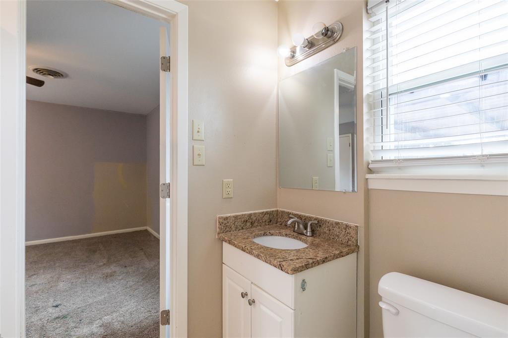 4701 S 5th Street Property Photo 11