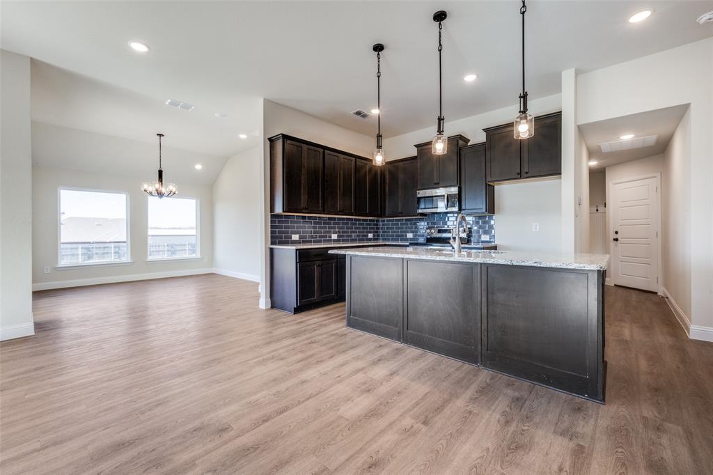104 Ranchview Property Photo 12