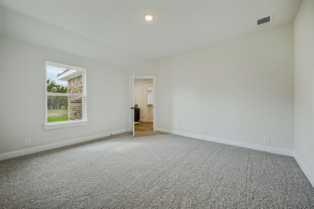 104 Ranchview Property Photo 14