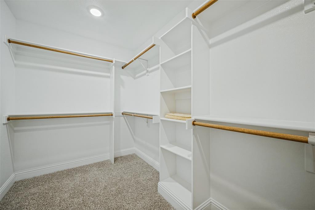 104 Ranchview Property Photo 17