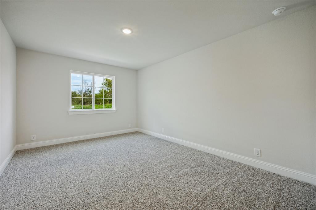 104 Ranchview Property Photo 18