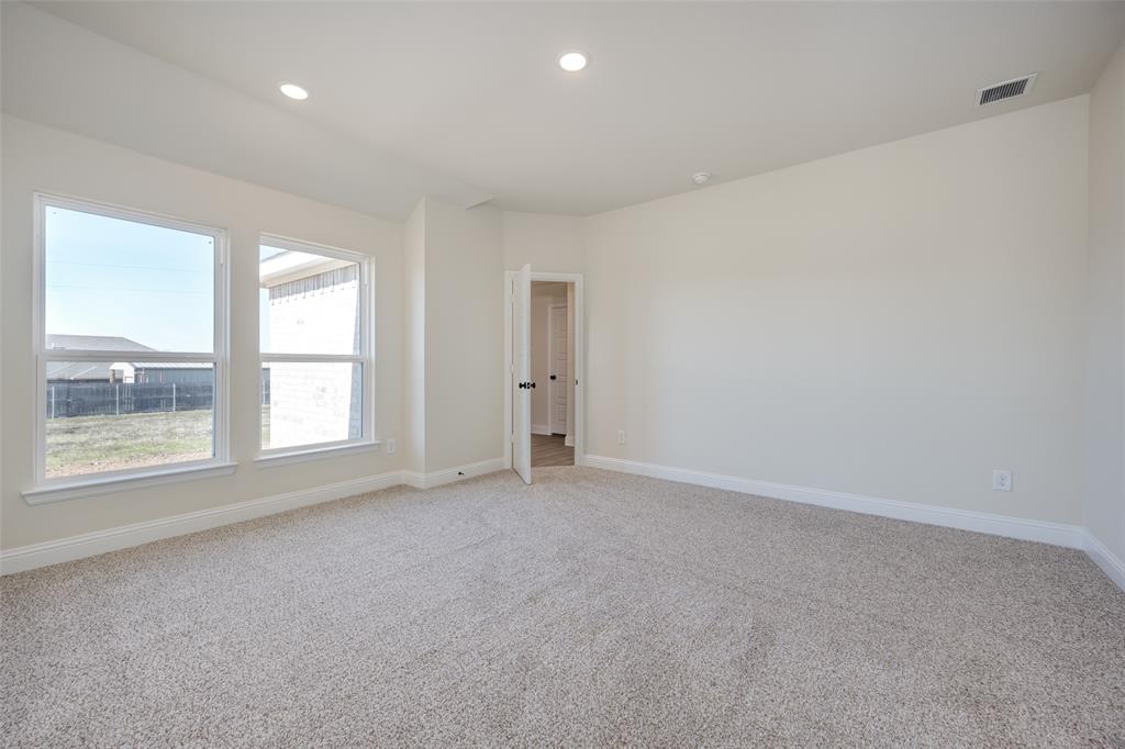 104 Ranchview Property Photo 23