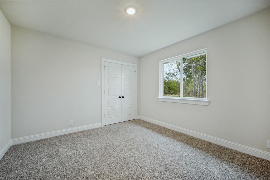 104 Ranchview Property Photo 23