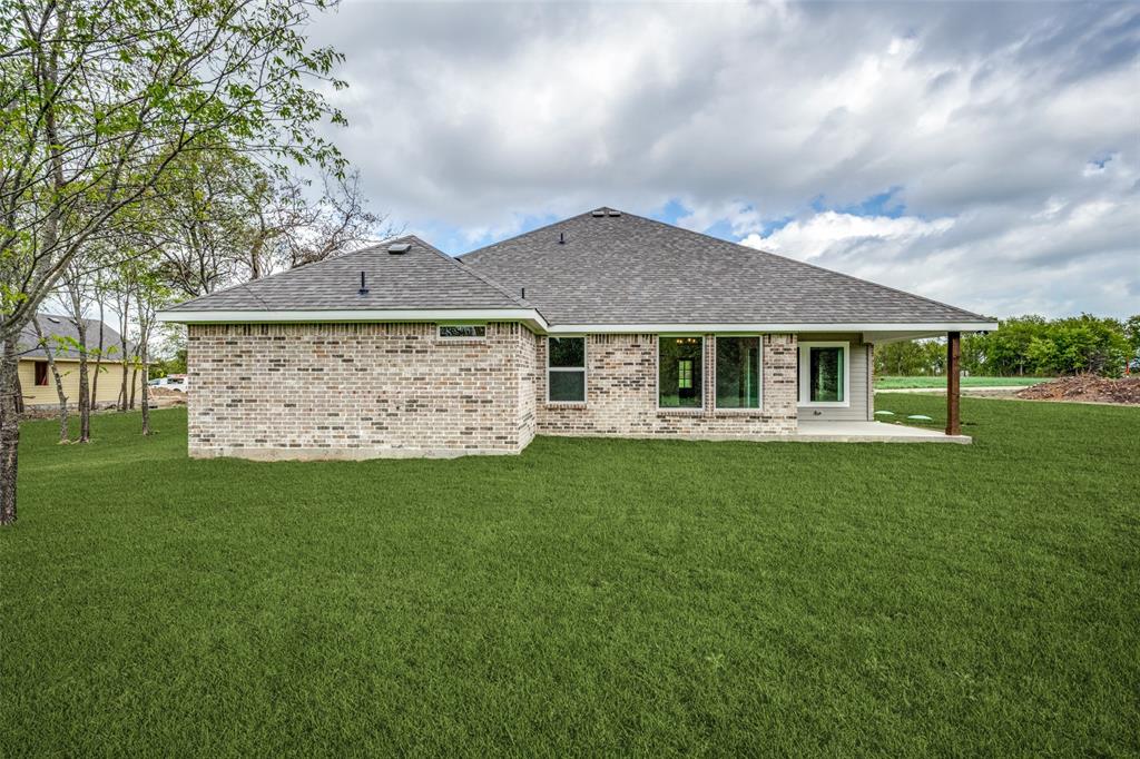 104 Ranchview Property Photo 24