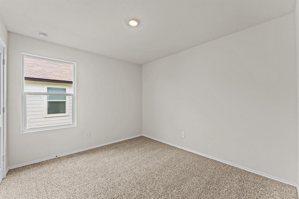 915 Prince Albert Property Photo 7