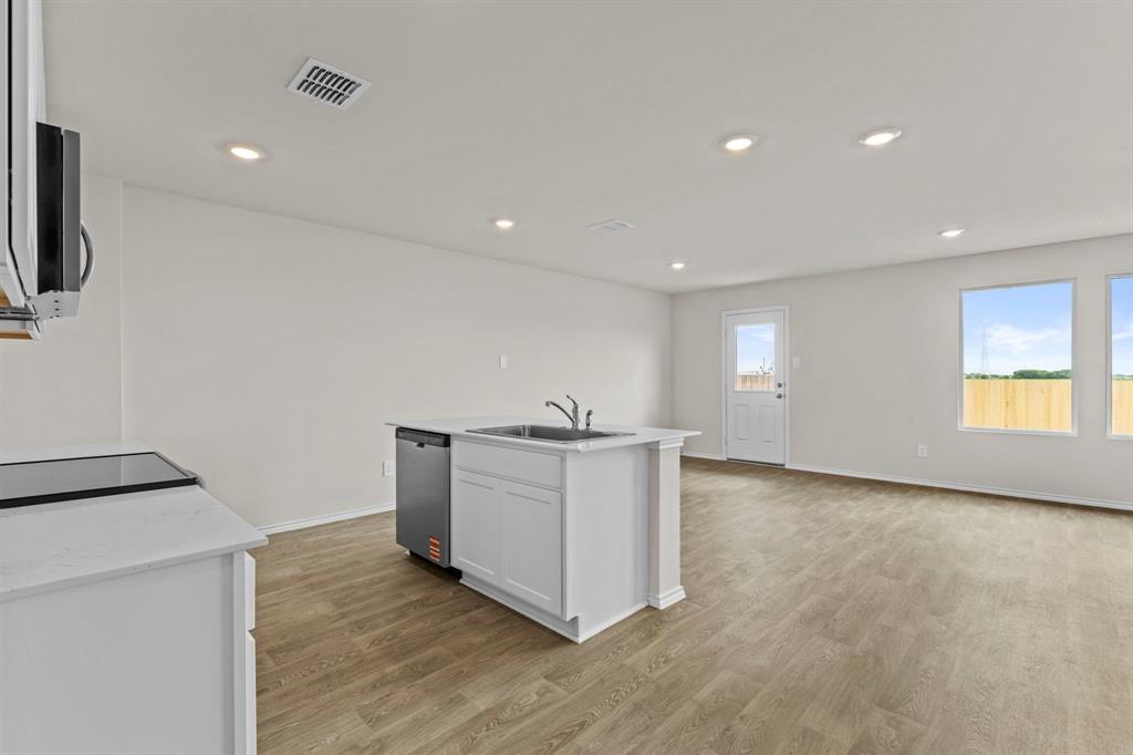 915 Prince Albert Property Photo 11