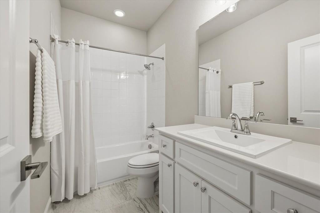 6346 Oakbend Circle 6346 Property Photo 24