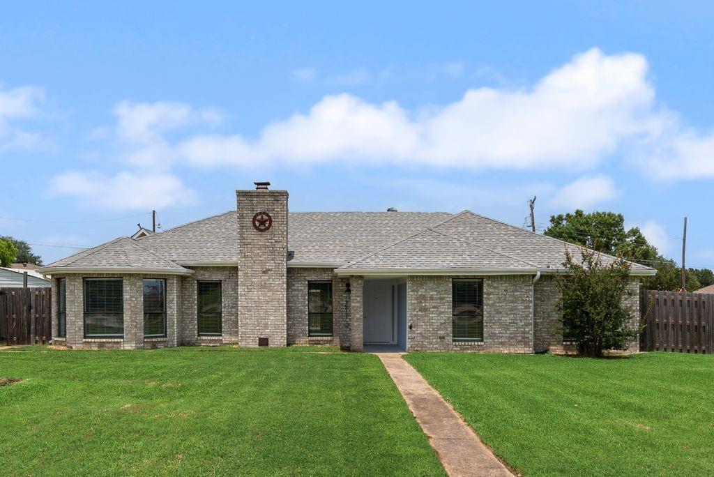 3517 Sachse Road Property Photo 5
