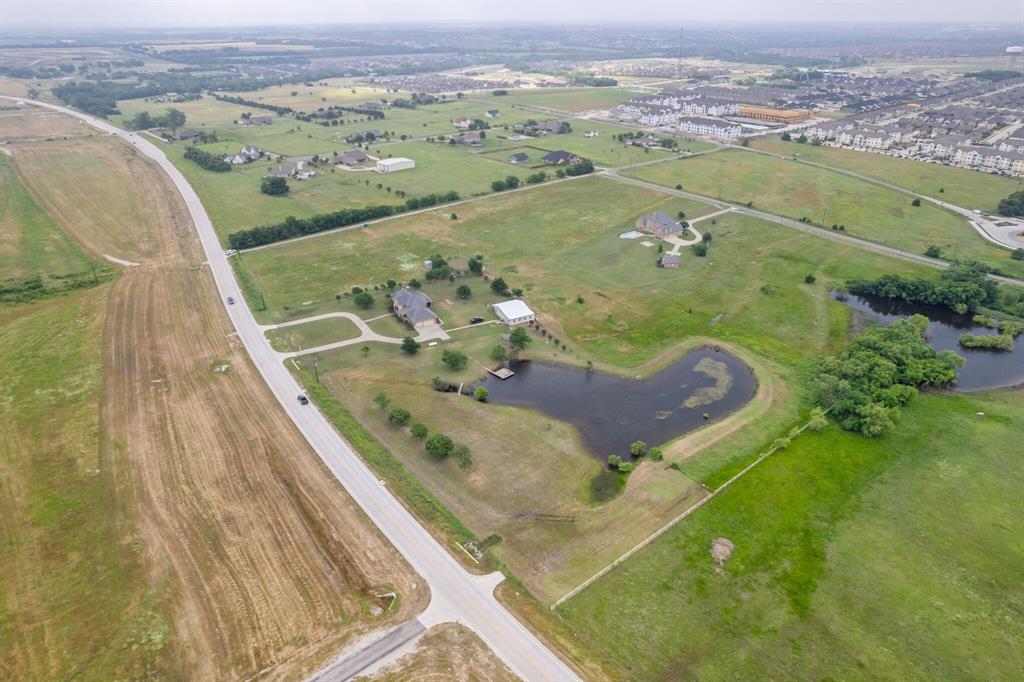 5363 Hackberry Circle Property Photo 6