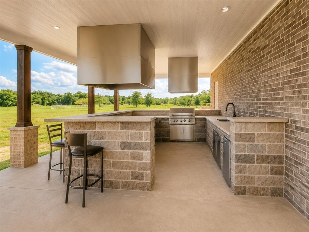 8281 Fm 641 Property Photo 11