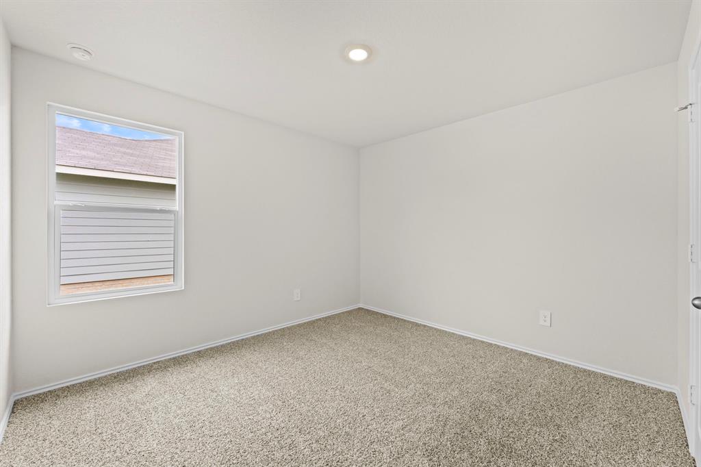 1018 Bold Run Property Photo 3