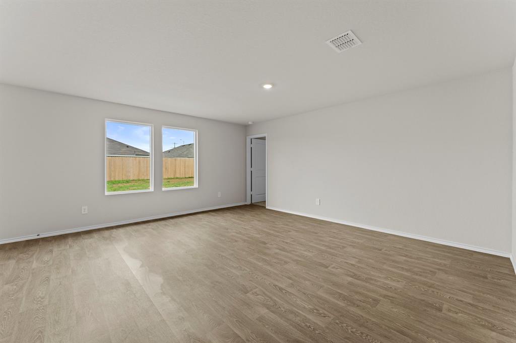 1018 Bold Run Property Photo 17
