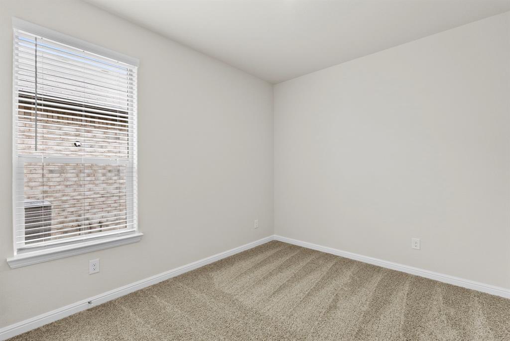 9644 Brickridge Lane Property Photo 6