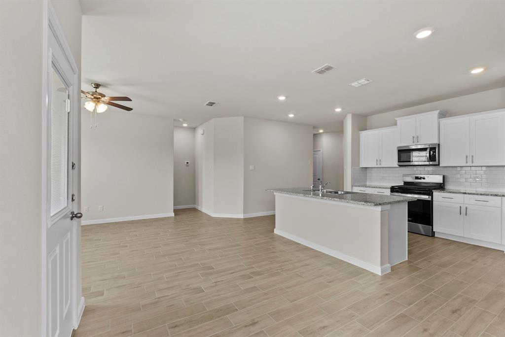 9644 Brickridge Lane Property Photo 15
