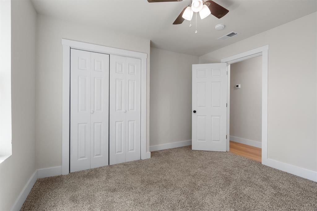 112 Inman Street Property Photo 29