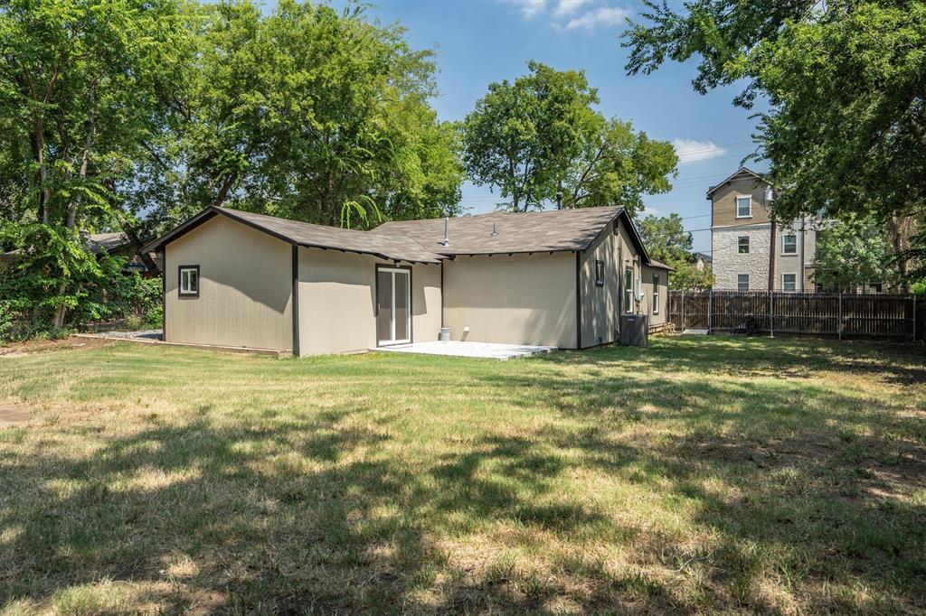 112 Inman Street Property Photo 37