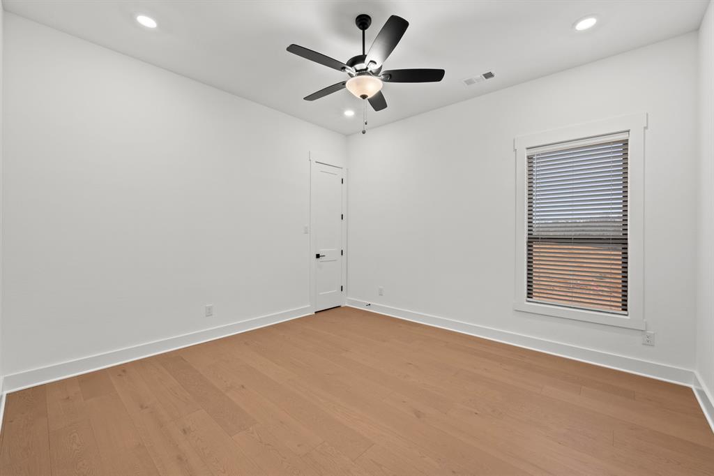 106 Shumard Oak Drive Property Photo 10