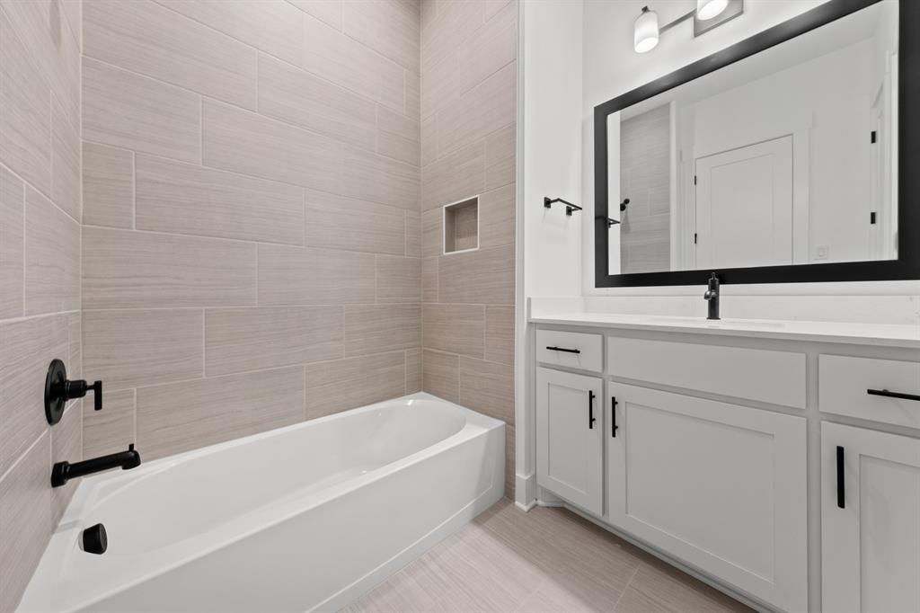 106 Shumard Oak Drive Property Photo 11