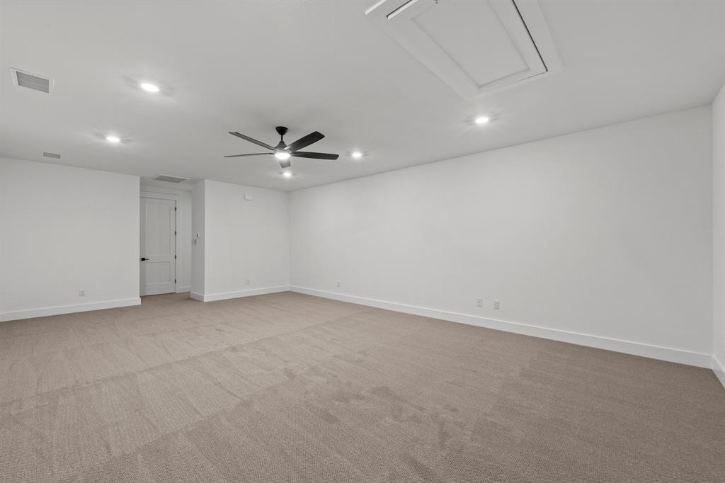 106 Shumard Oak Drive Property Photo 14