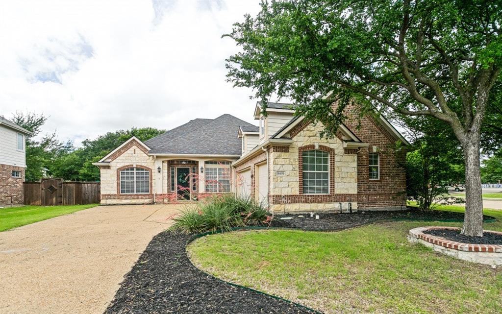 9499 Blackthorn Trail Property Photo 1