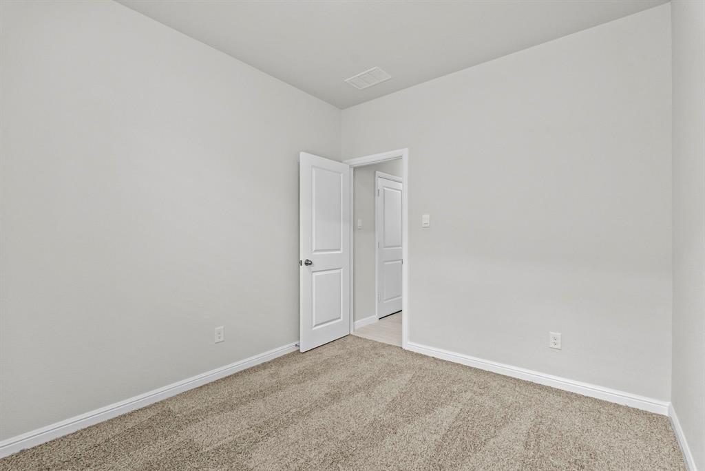4372 Mill Stream Lane Property Photo 10