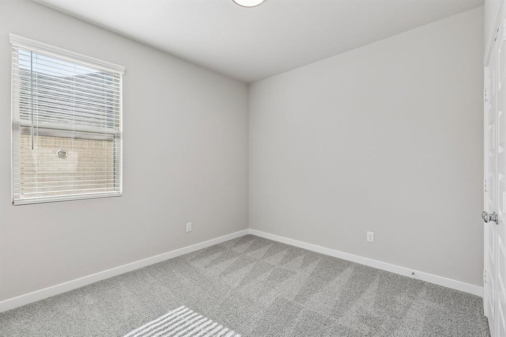 6637 Coyote Valley Trail Property Photo 31