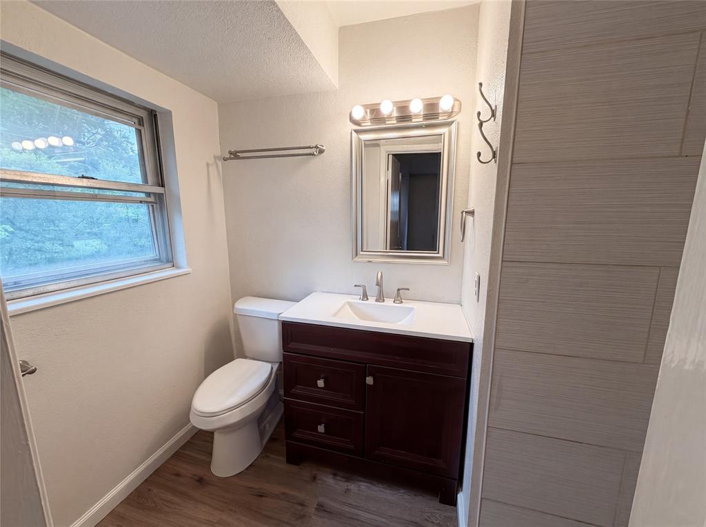 3720 Wingate Drive Property Photo 12
