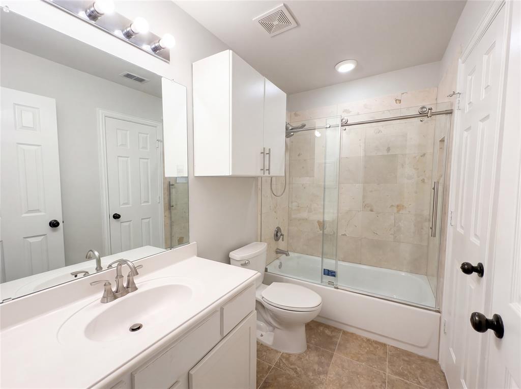 4536 Risinghill Drive Property Photo 11