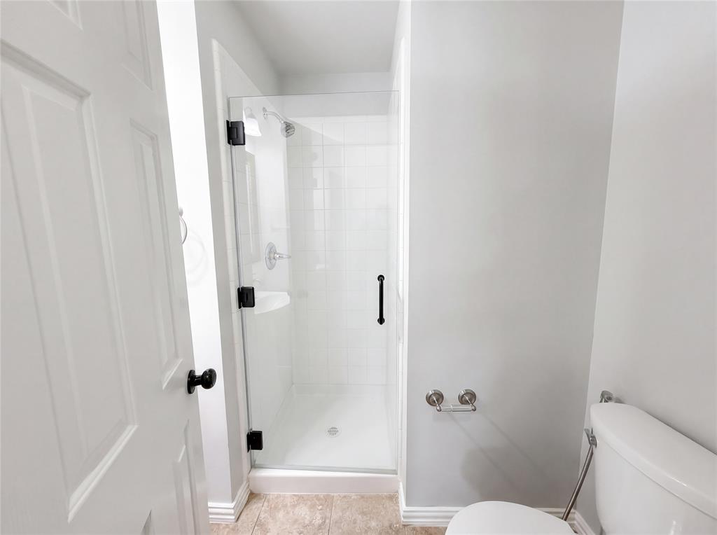 4536 Risinghill Drive Property Photo 17