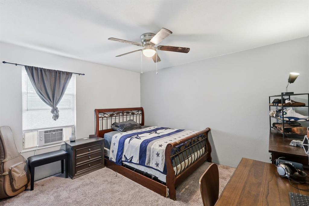 2518 Gladstone Drive Property Photo 14