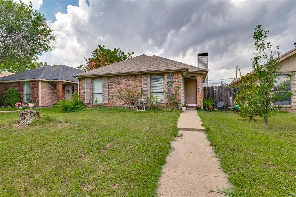 1325 Abbott Drive