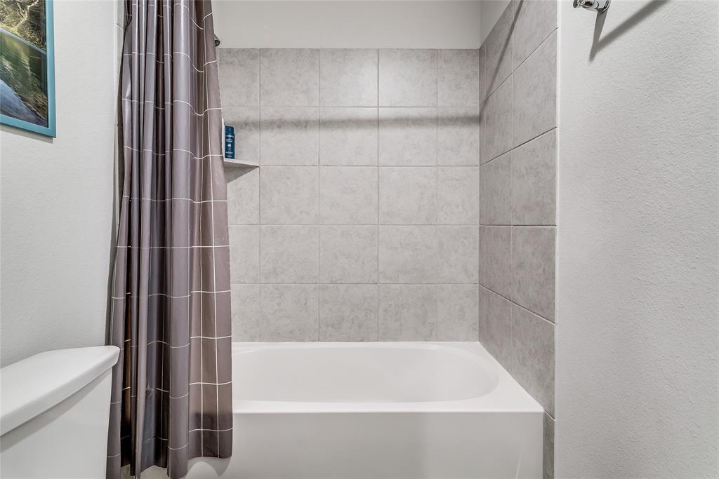 528 Retama Drive Property Photo 15