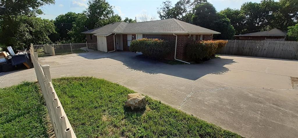 2801 19th Street B Property Photo 6