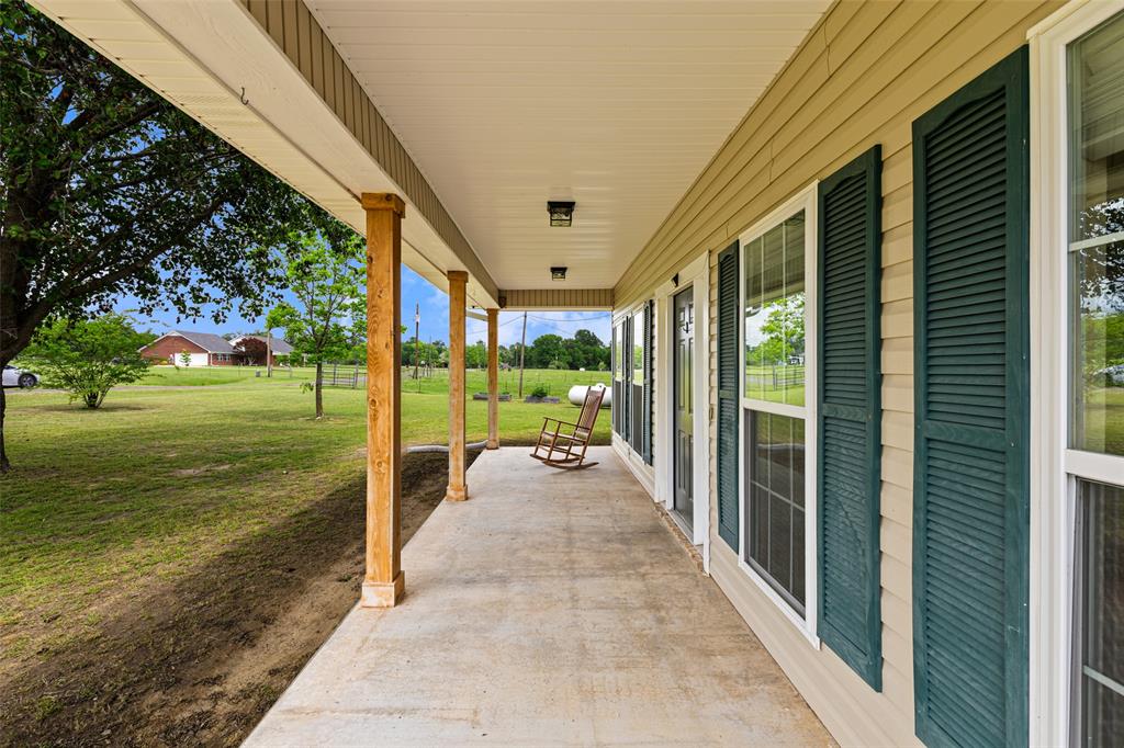 152 Black Hawk Lane Property Photo 6