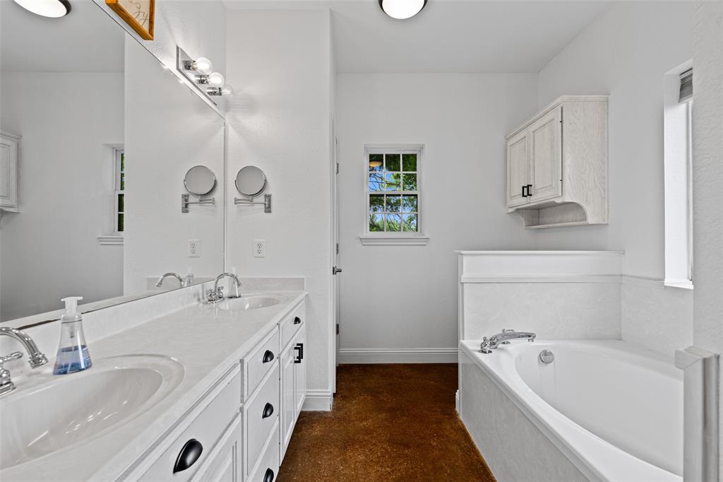 152 Black Hawk Lane Property Photo 23
