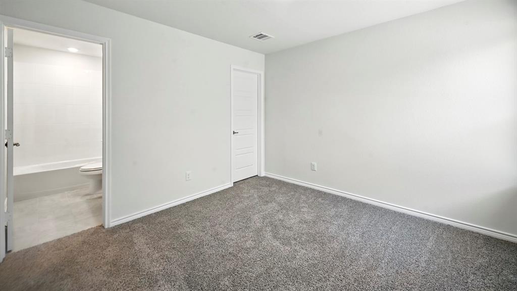 2117 Crockett Way Property Photo 10