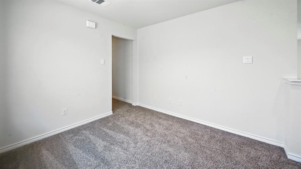 2117 Crockett Way Property Photo 13